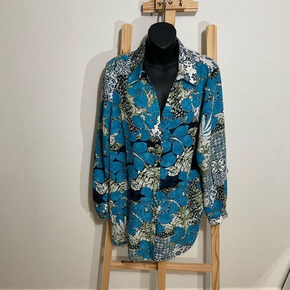 Susan Graver floral long shirt, long sleeve button shirt size medium - Picture 1 of 8